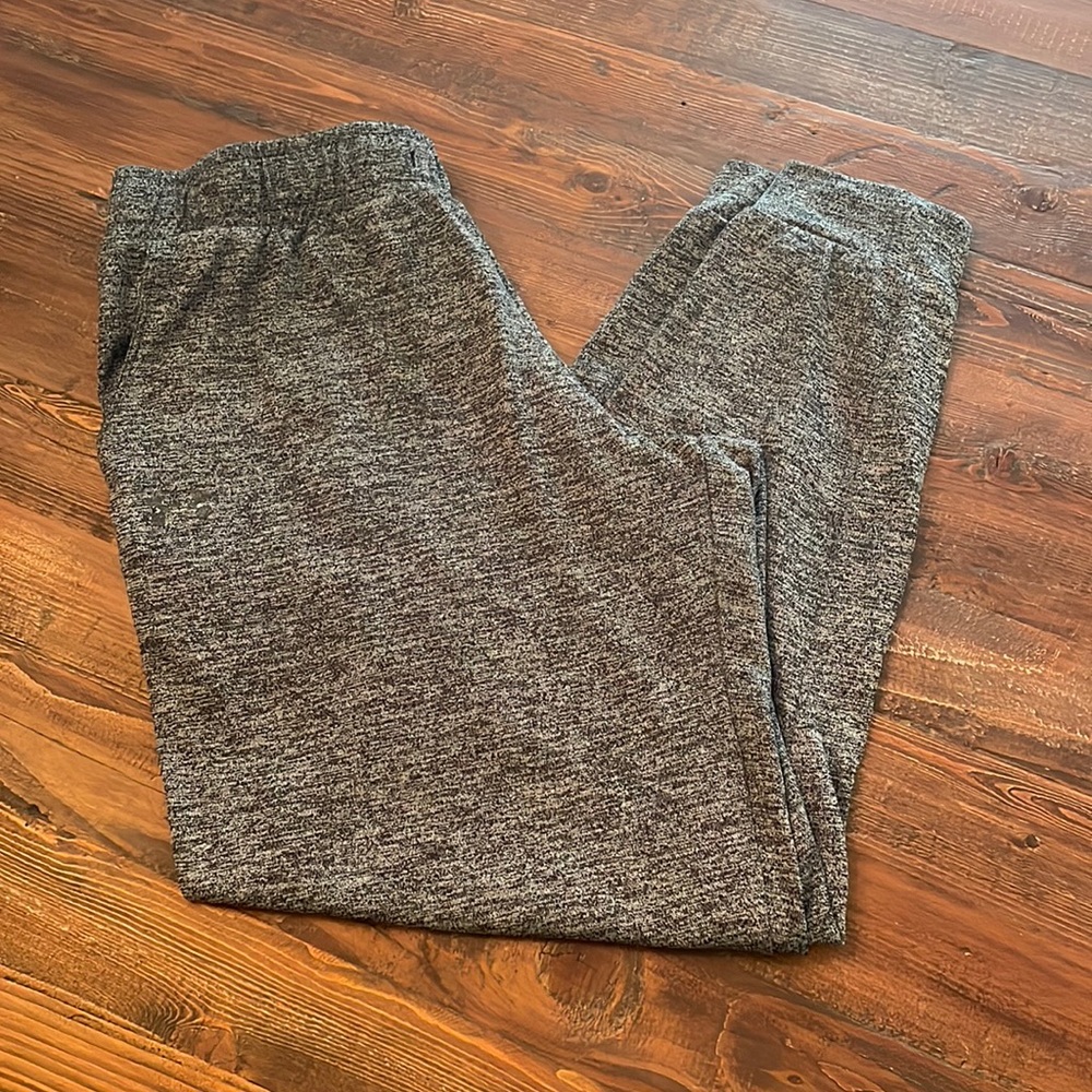 Heather gray under armour joggers size L